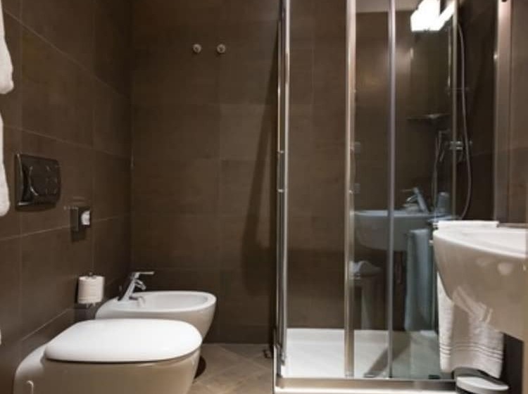 اتاق کلاسیک, Dell'opera