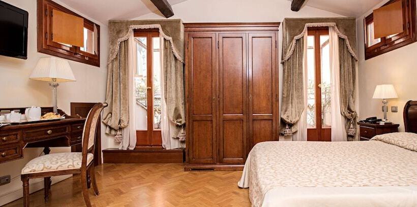 اتاق استاندارد پلاس, Dell'opera