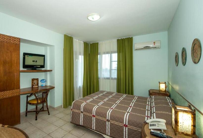 غرفة قياسية, Dividivi Praia