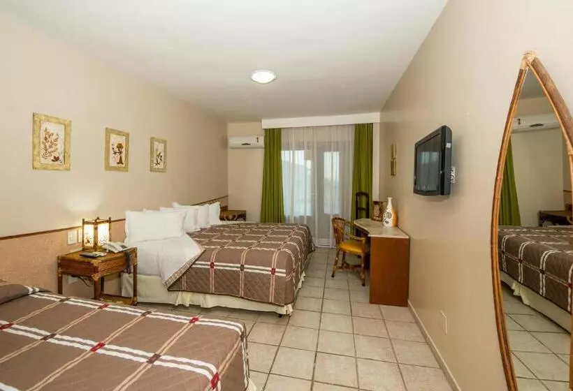 اتاق استاندارد سه نفره, Dividivi Praia