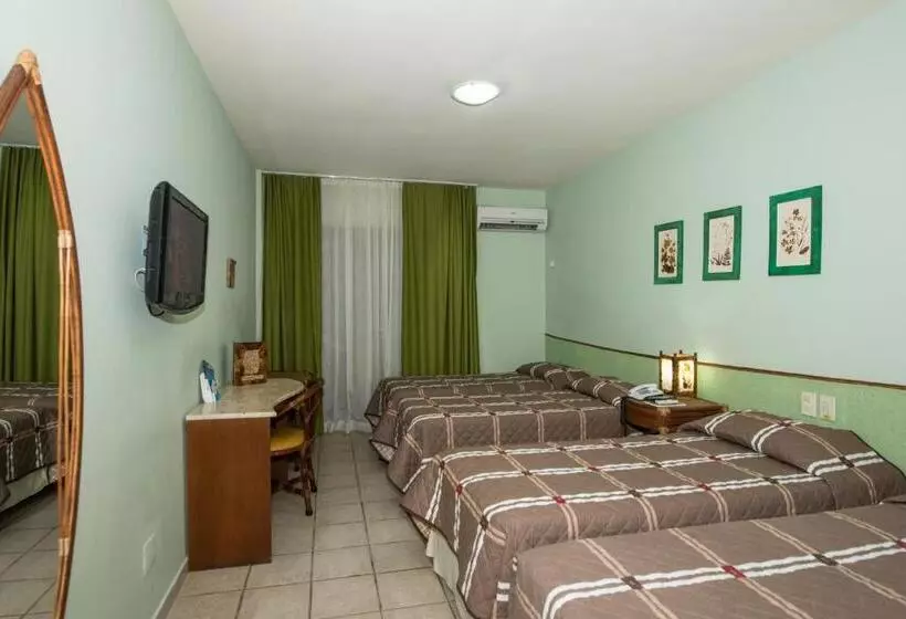 اتاق استاندارد سه نفره, Dividivi Praia