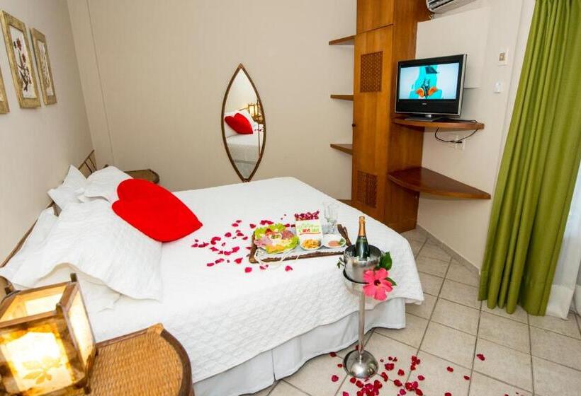 جناح, Dividivi Praia