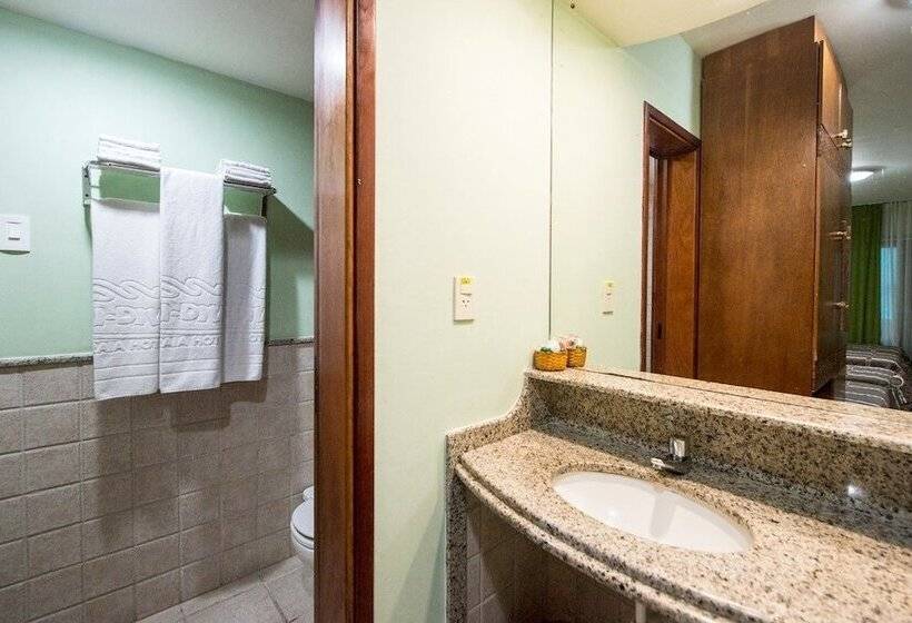 غرفة قياسية, Dividivi Praia