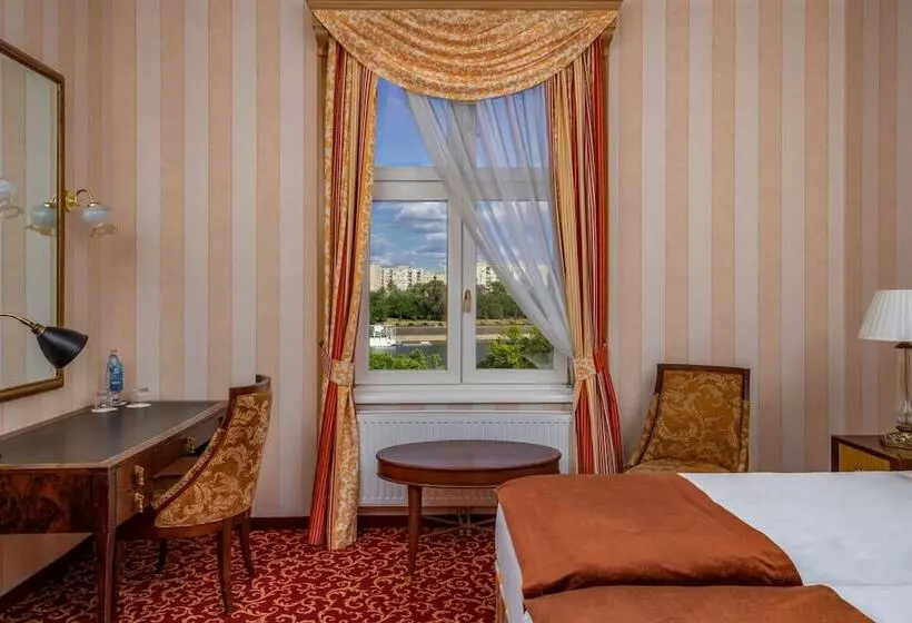 デラックスルーム, Ensana Grand Margaret Island