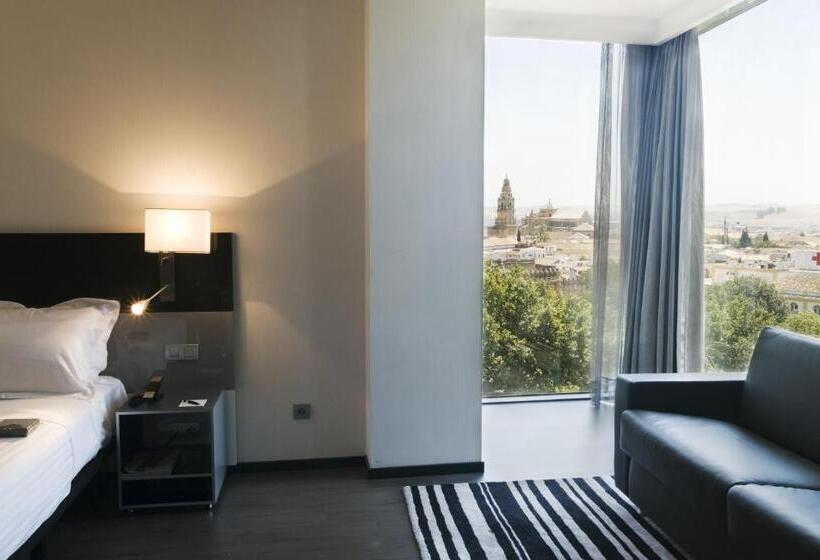 سوییت جونیور, Eurostars Palace
