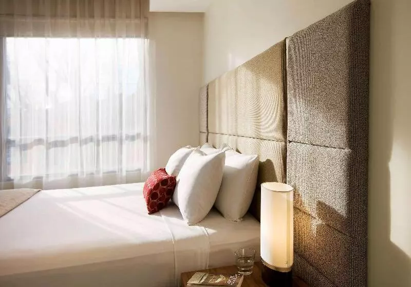 اتاق سوپریور با تخت بزرگ, Fiesta Inn Tijuana Otay Aeropuerto
