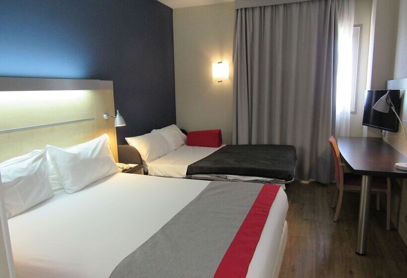 اتاق استاندارد, Holiday Inn Express Málaga Airport, An Ihg