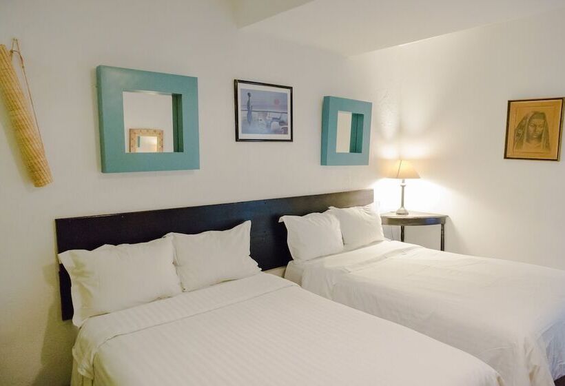 Полулюкс, Los Agaves Hotel Boutique