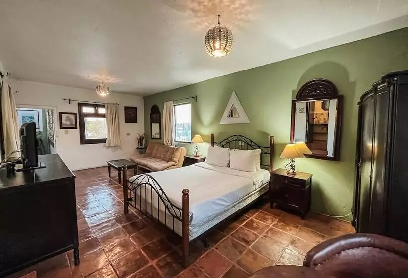 سوییت جونیور, Los Agaves Hotel Boutique