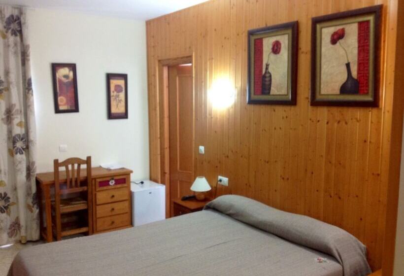 חדר סטנדרט לשלושה, Maria Cristina