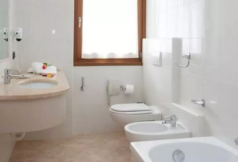 Camera Quadrupla Standard, Residence 3 Signori