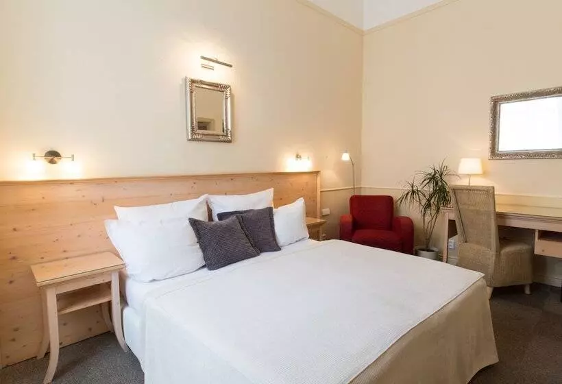 اتاق استاندارد, Unitas Hotel