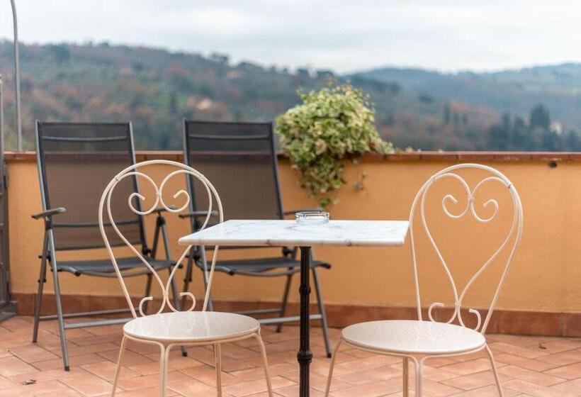 חדר סופריור עם טרסה, Villa La Malva