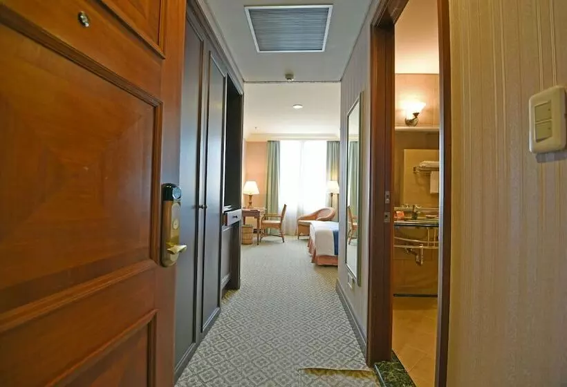 آپارتمان سوپریور 1 خوابه, Weiyat Grand