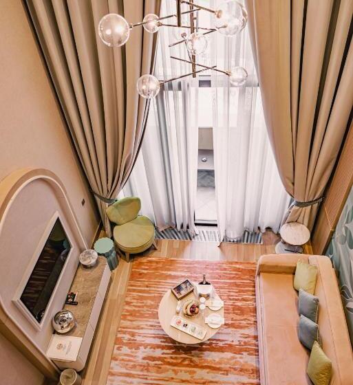 سوییت دوبلکس, Karavansaray Turkistan Harbour Hotel  Flying Theatre Access