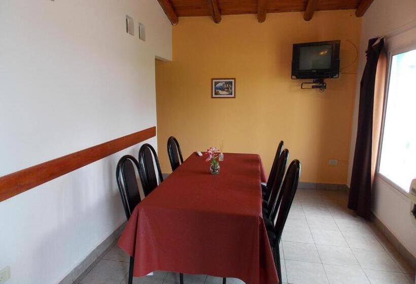 Апартаменты 1 Спальня Нижний Этаж, Nomeolvides