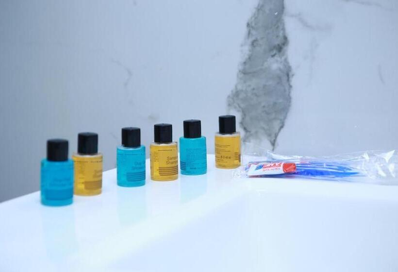 اتاق استاندارد, Deluxe Hotel Ganja