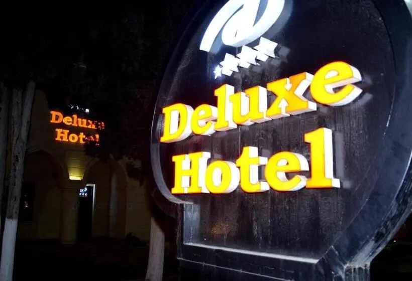 اتاق استاندارد سه نفره, Deluxe Hotel Ganja