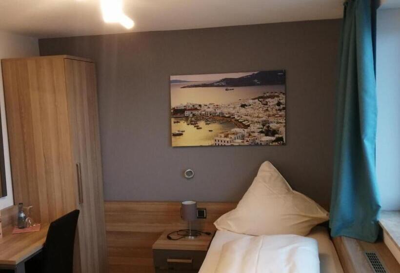 חדר דלוקס יחיד, Im Gässle