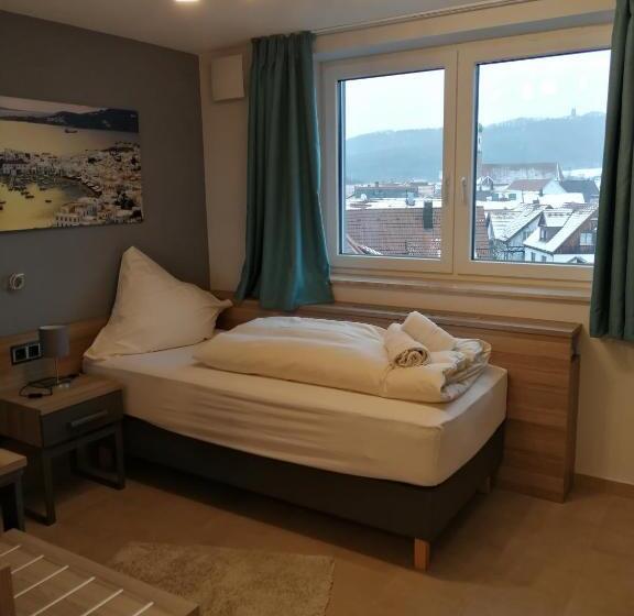 חדר דלוקס יחיד, Im Gässle