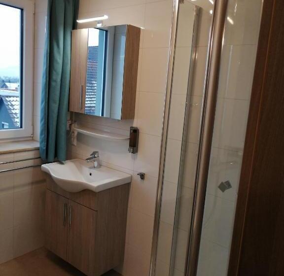 חדר סטנדרט, Im Gässle