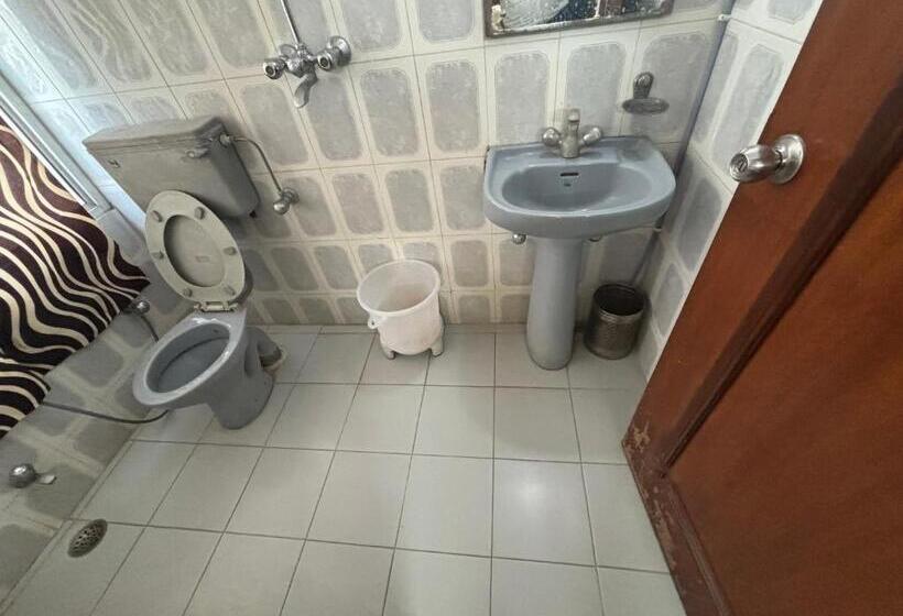 Номер Стандарт Трехместный, Siddhi Vinayak Station Road Jaipur