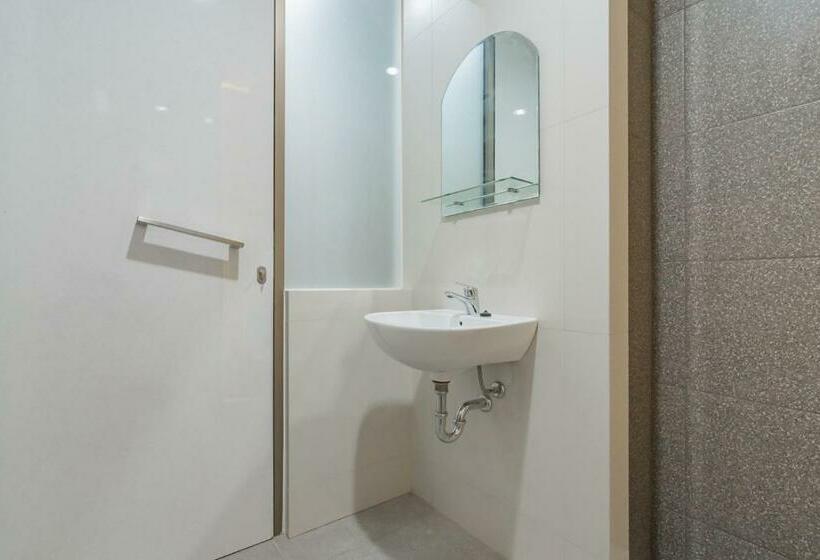 스탠다드 룸, Reddoorz Plus @ Cirebon City Center