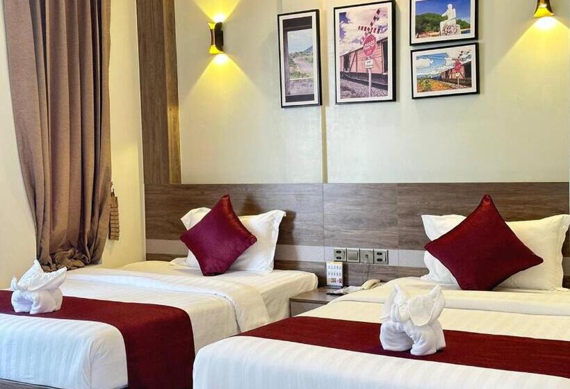 غرفة ديلوكس مطلة على المدينة, Twin