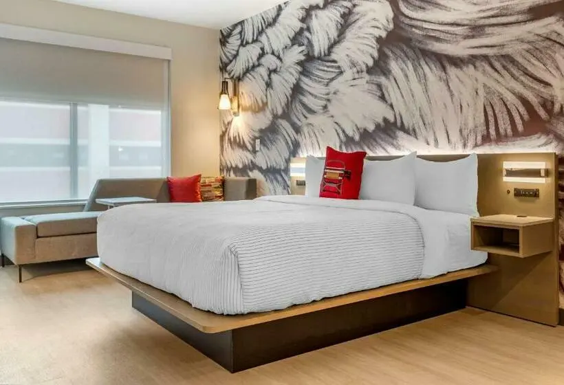 キングサイズベッドのスタンダードルーム, Cambria Hotel Rock Hill University Center