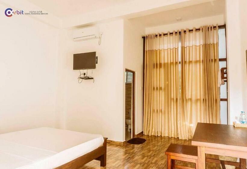 발코니 디럭스 룸, The Grand Pearl Resort