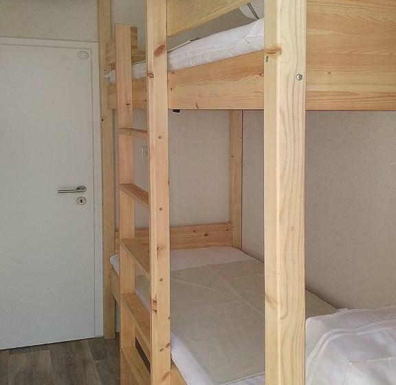 غرفة قياسية رباعية, Mola Land Kajüten