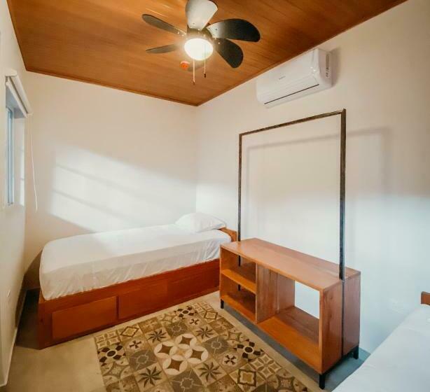 Номер Стандарт, Wao Jungle Venao