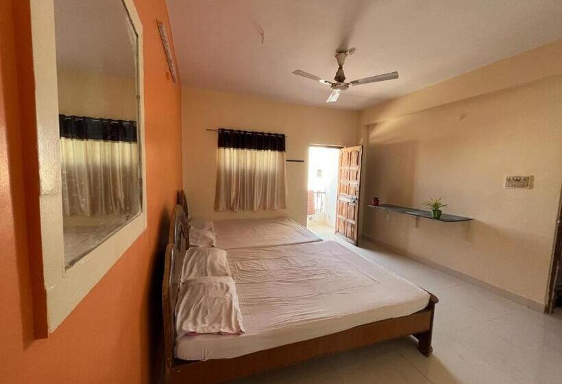 ファミリールーム, Raghunath Residency Niwas