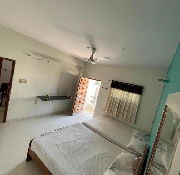ファミリールーム, Raghunath Residency Niwas
