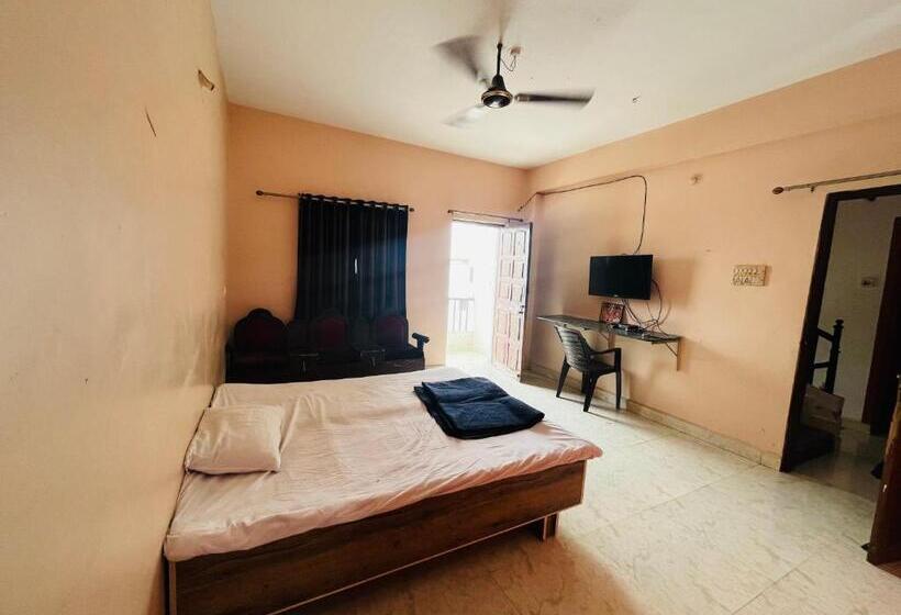 ダブルベッドスタンダードルーム, Raghunath Residency Niwas