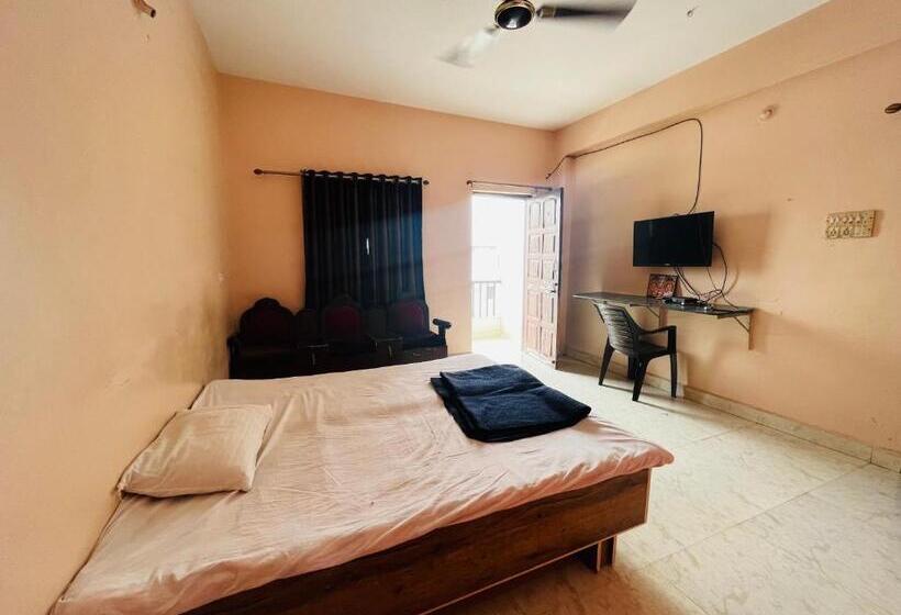 ダブルベッドスタンダードルーム, Raghunath Residency Niwas