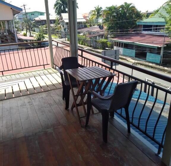 اتاق استاندارد با بالکن, The Lighthouse At Casa Max