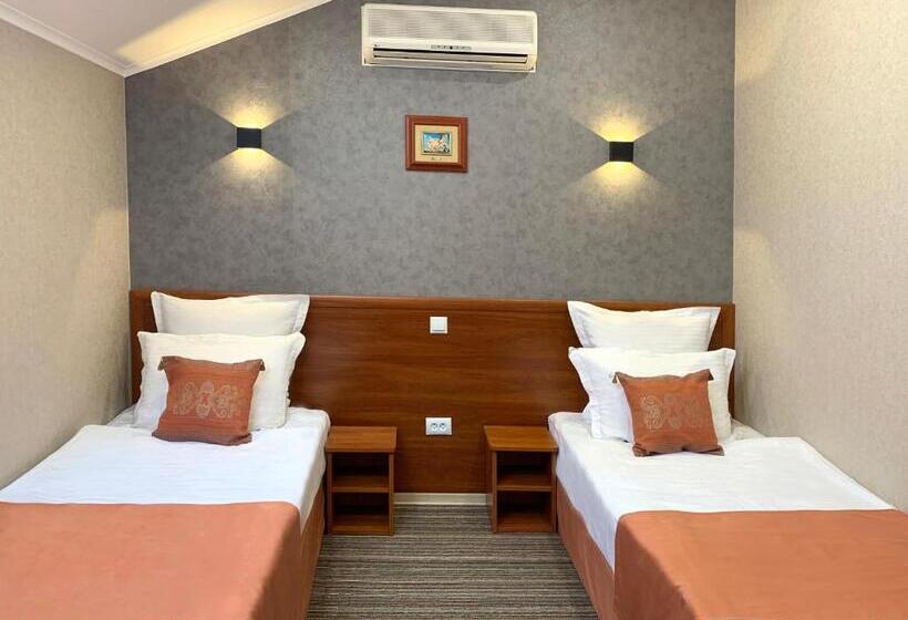 آپارتمان 1 خوابه, Apartment Eney