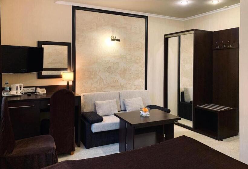 اتاق لوکس, Apartment Eney