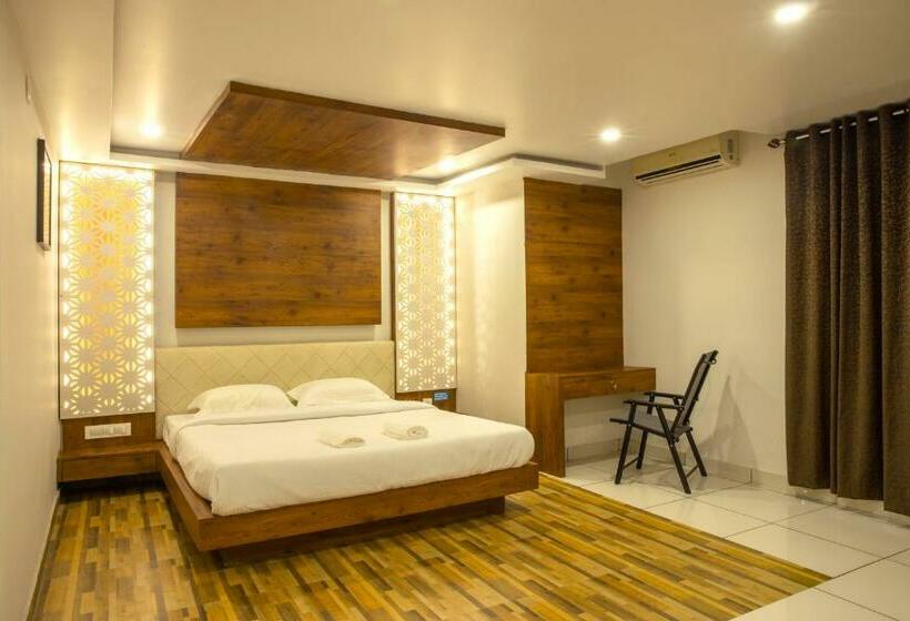 جناح إدارى, Oaks Residency