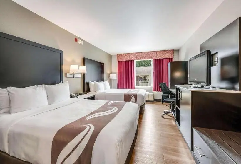 اتاق سوپریور, Quality Inn Poughkeepsie