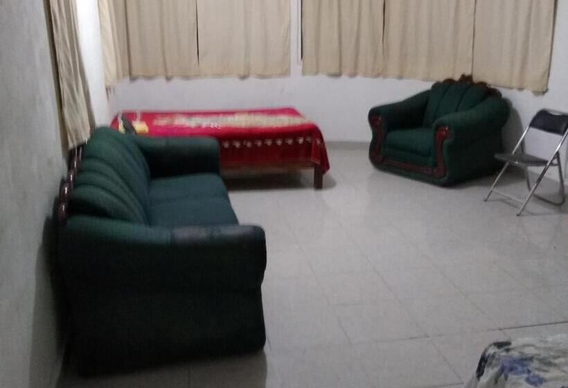 ファミリールーム, Room In Guest Room   Lodging And Camping The Island