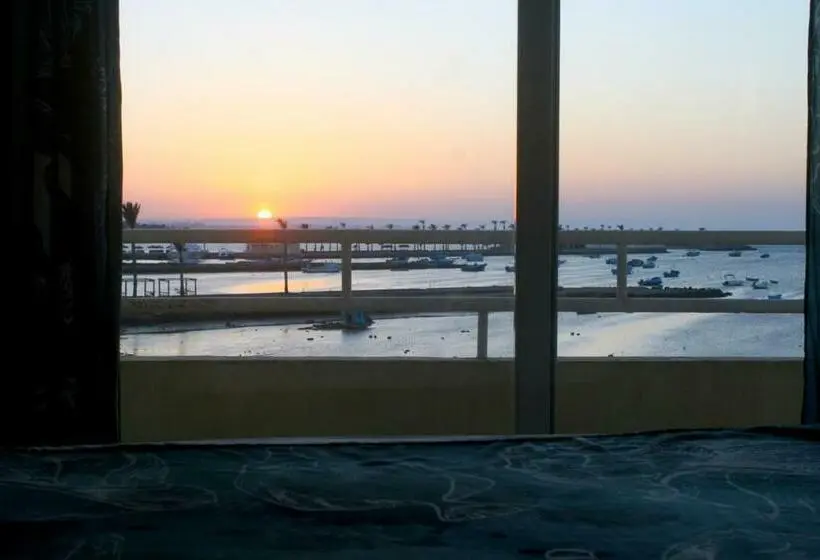 آپارتمان 1 خوابه با چشمانداز دریا, Boulevard Apartment