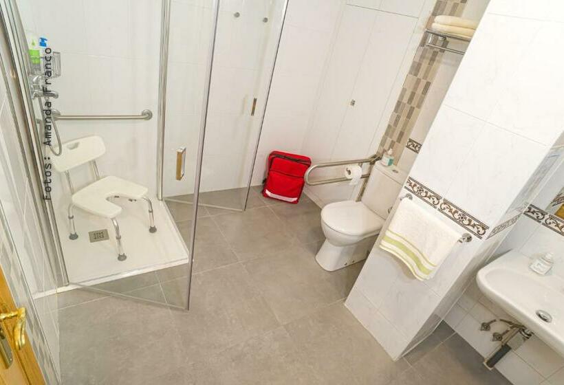 Номер Стандарт, Albergue De Peregrinos Ultreia Et Suseia
