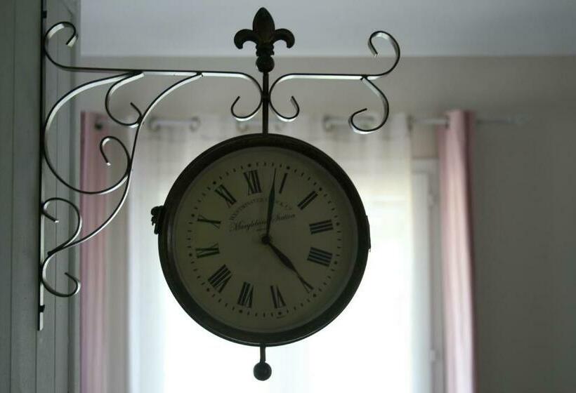 스탠다드 룸 풀장 전망, Chambres D Hôtes Le Puid De Gauthier