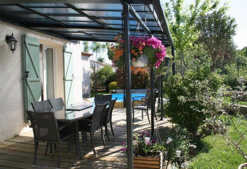 스탠다드 룸 가든 전망, Chambres D Hôtes Le Puid De Gauthier