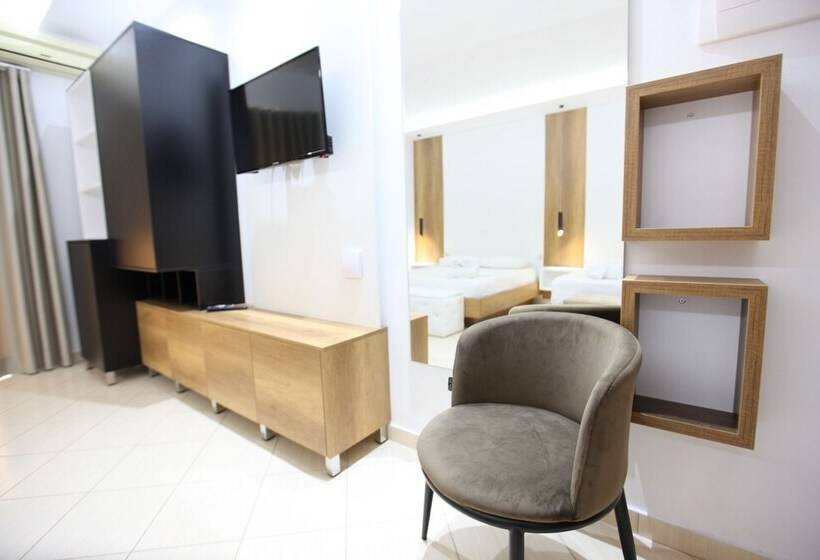 Трехместный Номер Deluxe, Ksamil Central Park