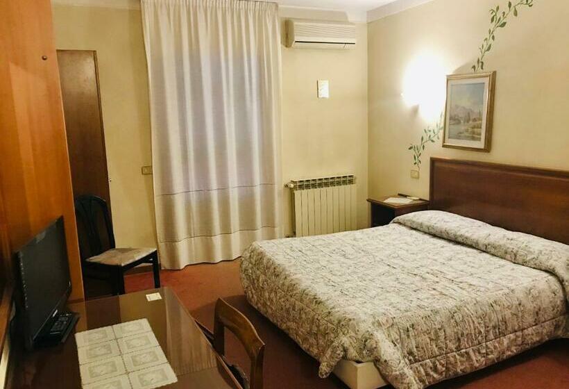 غرفة قياسية, B&b Franceschi