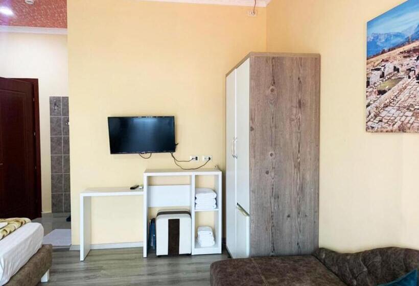 غرفة قياسية فردية, Number One