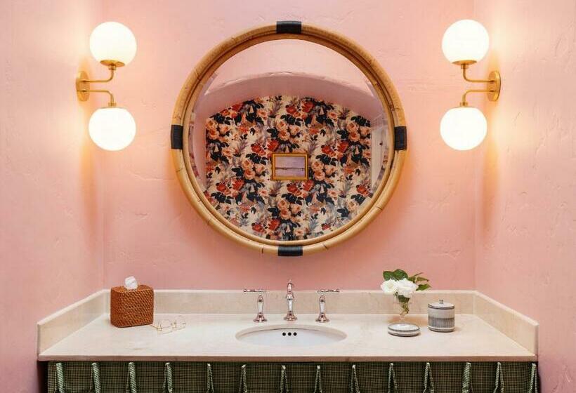 סטודיו דלוקס, Palihouse Santa Barbara